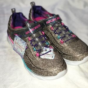 Skechers Sneakers Girls size 5
